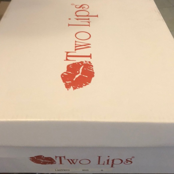 Red shoes - Picture 6 of 6